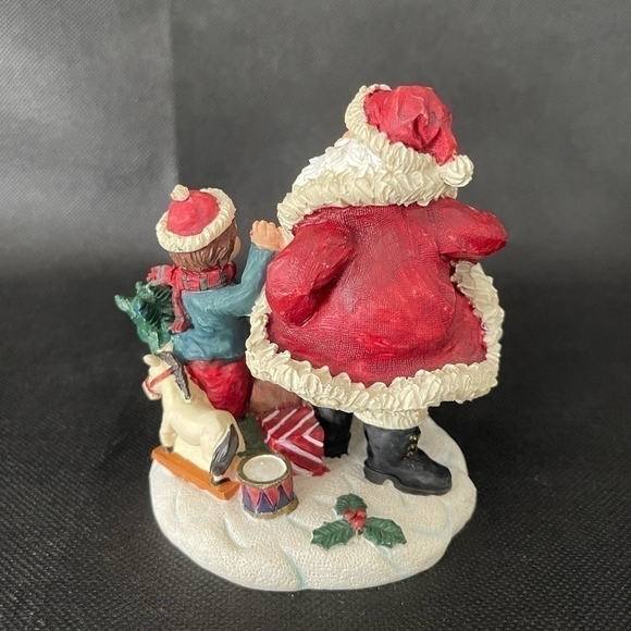Vintage SANTA Caring Gifts for a Boy Christmas Monument Santa Statue Xmas Decor - Picture 4 of 4